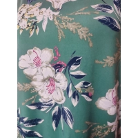 Zielona bluzka z rękawem 3/4 kimono - wzór białe kwiaty